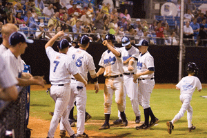 06-09-10-swampdogs.gif