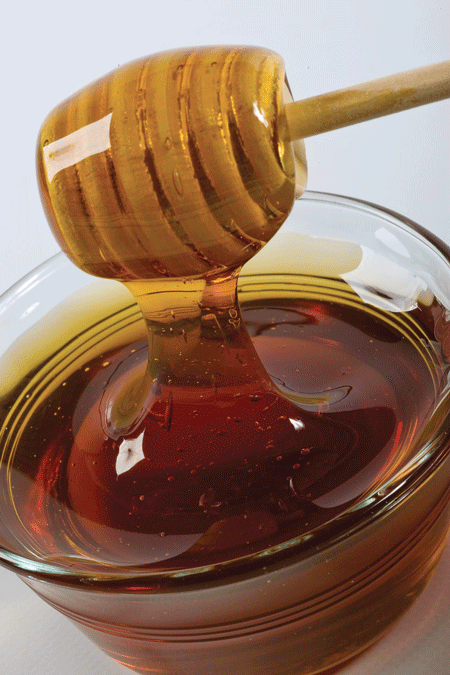 09-03-14-8-ways-to-use-honey.gif